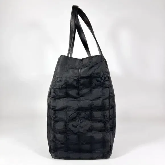 Chanel Nylon Travel Line Tote Bag - Picture 5 of 13